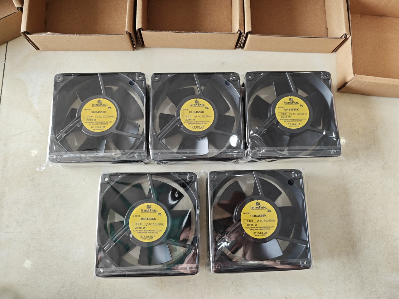 Quạt tản nhiệt AC 230V IKURA UHS4556K